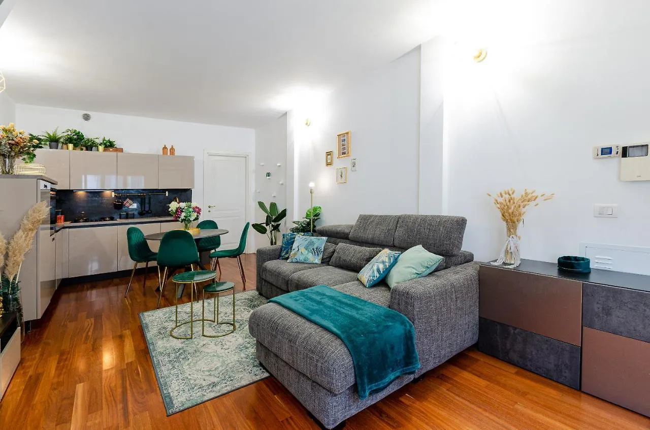 Easy Central Loft, Porta Romana - Fondazione Prada location